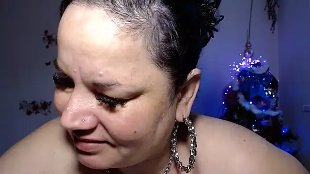 andreea2011 online show from 10-29-25, 06:12