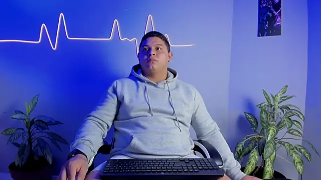 Maximus Steel online show from 11-10-25, 11:48