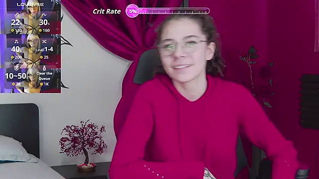RavennMoonn online show from 09-30-25, 07:53