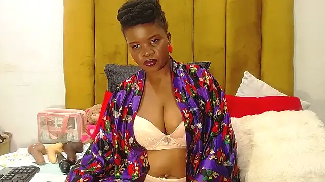 RoundaAssx22 online show from 03-25-26, 09:14