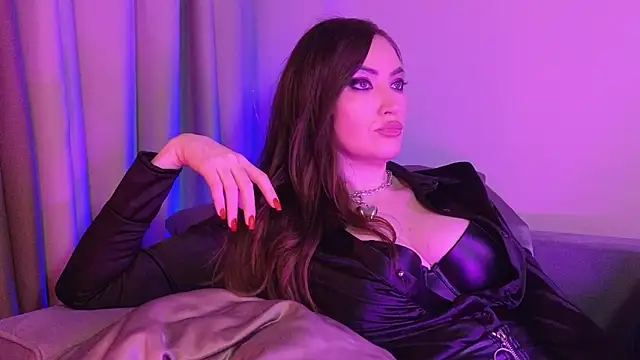 AliceJameson online show from 11-28-25, 09:04