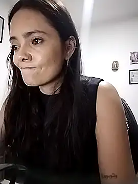 Cami Konor online show from 10-16-25, 06:05