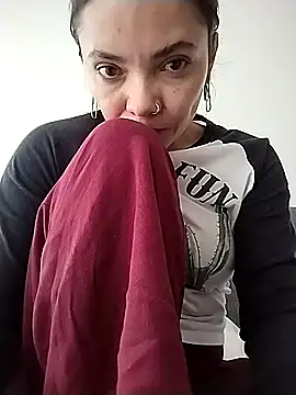 Cami Konor online show from 11-22-25, 08:18