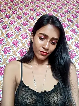 hornylizia123 online show from 06-03-26, 02:34