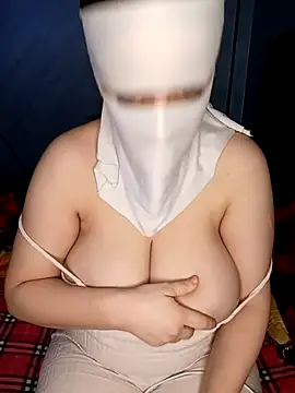 Lamia Queen  online show from 11-27-25, 05:24