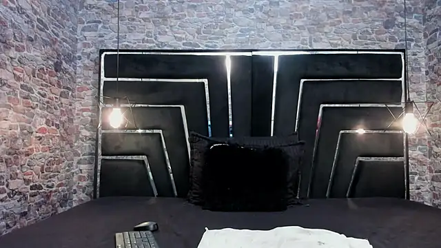 ALYANNA HOT  online show from 11-14-25, 12:09