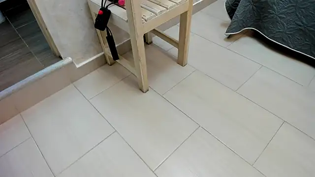 ALYANNA HOT  online show from 01-10-26, 11:49