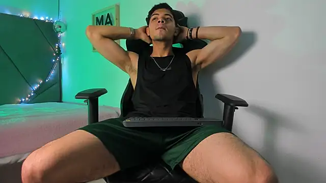 andrew colleman online show from 12-16-25, 06:50