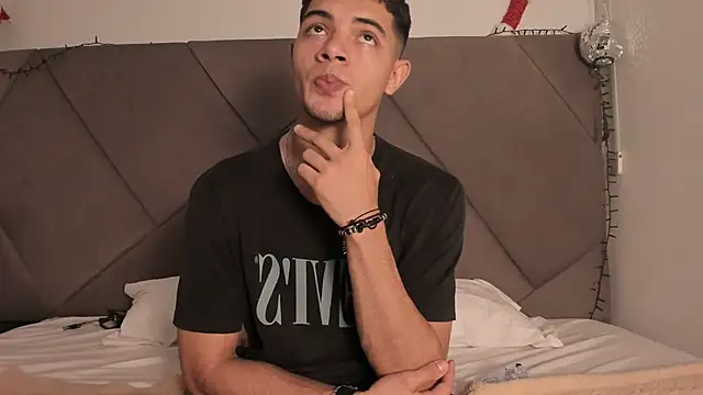 andrew colleman online show from 11-18-25, 05:49