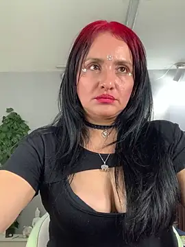 kataleya 29 online show from 12-13-25, 08:04