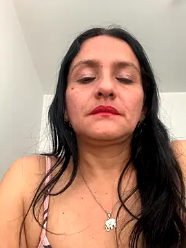 Snapshot of kataleya_29 chatting on 10-06-25, 04:08 kataleya 29 online show from 10-06-25, 04:08