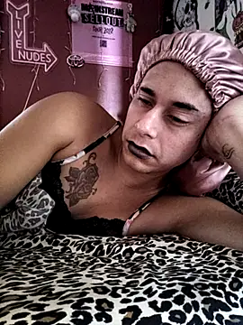 TranSexualJade95 online show from 10-28-25, 06:18