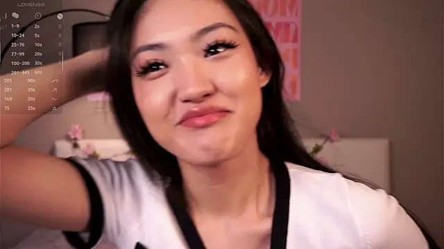 FancyEsten online show from 10-17-25, 07:33