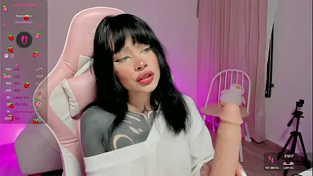 AlinaLukyanova online show from 11-08-25, 04:49