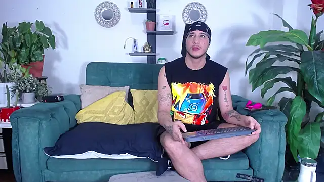 Borsalino Adam online show from 09-14-25, 06:52