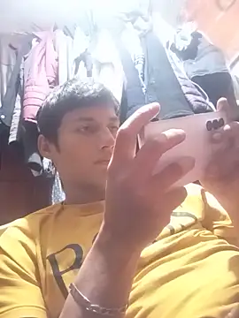 alexandercruz online show from 06-17-26, 12:32