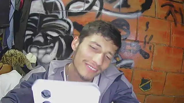 alexandercruz online show from 05-22-26, 11:36