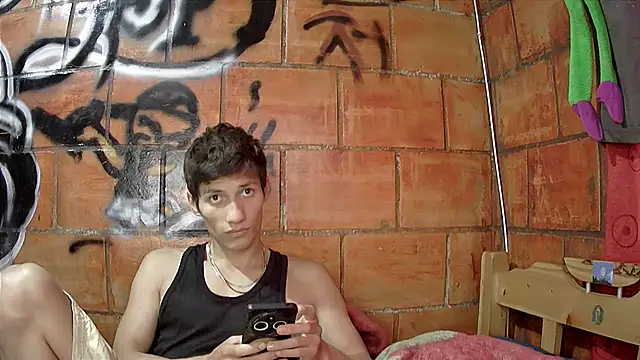 alexandercruz online show from 06-19-26, 08:36
