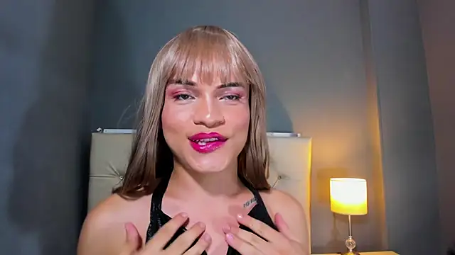 OrianaSaenz  online show from 11-12-25, 10:02