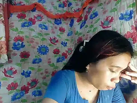 Pinay Skinny18 online show from 10-17-25, 01:57