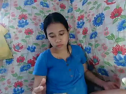Pinay Skinny18 online show from 10-17-25, 01:53