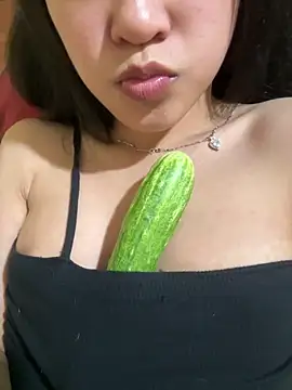 Sayhi xo online show from 12-16-25, 02:43