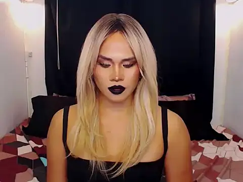 YllanaAltheaXxX online show from 02-07-26, 05:15