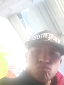 Snapshot of Narckse chatting on 11-15-25, 10:58 Narckse online show from 11-15-25, 10:58