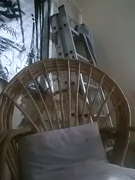 Snapshot of Narckse chatting on 10-27-25, 11:38 Narckse online show from 10-27-25, 11:38