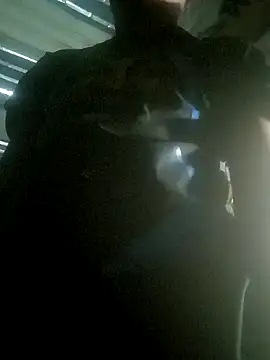 Snapshot of Narckse chatting on 02-18-26, 01:58 Narckse online show from 02-18-26, 01:58