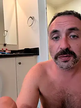 cloudymatt online show from 10-28-25, 06:18