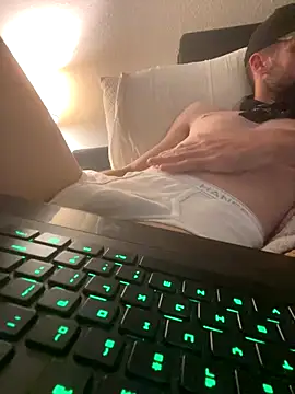 Snapshot of thejohnryancollection chatting on 10-01-25, 11:03 thejohnryancollection online show from 10-01-25, 11:03