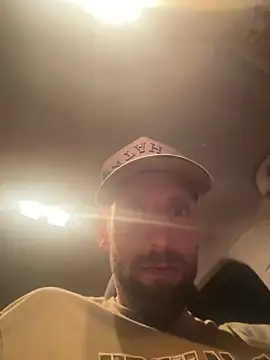 Snapshot of thejohnryancollection chatting on 09-23-25, 02:40 thejohnryancollection online show from 09-23-25, 02:40