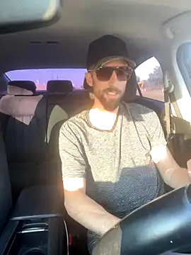 Snapshot of thejohnryancollection chatting on 09-30-25, 11:00 thejohnryancollection online show from 09-30-25, 11:00