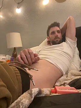 Snapshot of thejohnryancollection chatting on 10-31-25, 04:47 thejohnryancollection online show from 10-31-25, 04:47