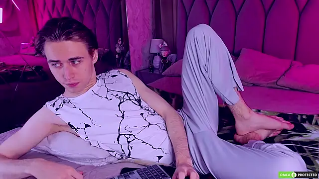 WilliamDyson online show from 11-26-25, 04:01