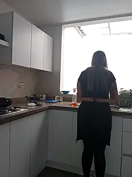 Fernandar2025 online show from 12-17-25, 06:46