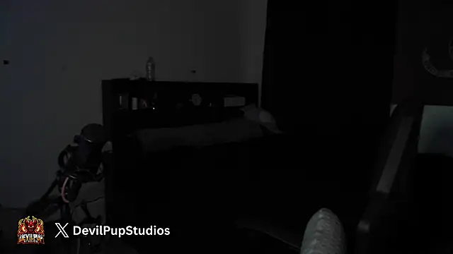 DevilPup75  online show from 06-23-26, 03:37