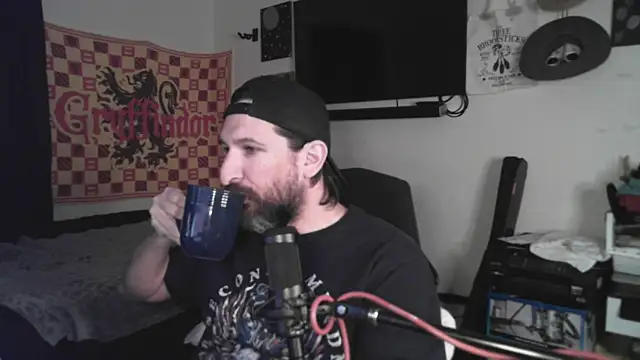 Snapshot of DevilPup75_ chatting on 02-21-26, 04:36 DevilPup75 online show from 02-21-26, 04:36