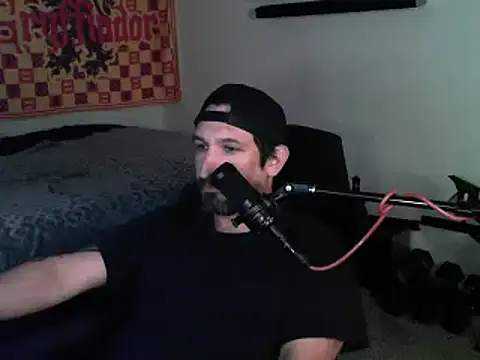 Snapshot of DevilPup75_ chatting on 09-22-25, 03:18 DevilPup75  online show from 09-22-25, 03:18