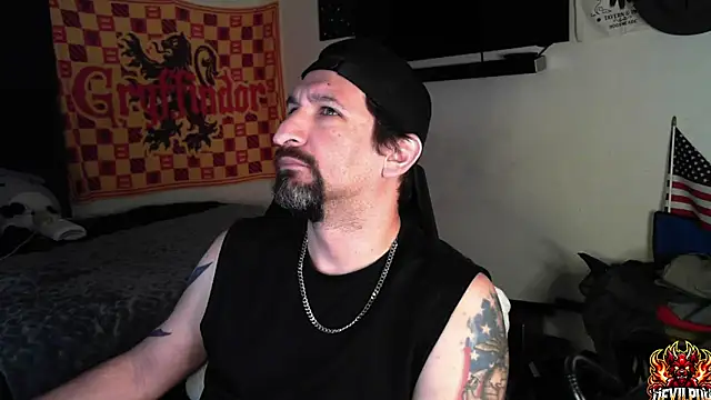 Snapshot of DevilPup75_ chatting on 09-26-25, 02:18 DevilPup75  online show from 09-26-25, 02:18