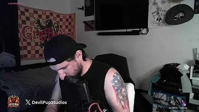 Snapshot of DevilPup75_ chatting on 02-05-26, 03:35 DevilPup75 online show from 02-05-26, 03:35