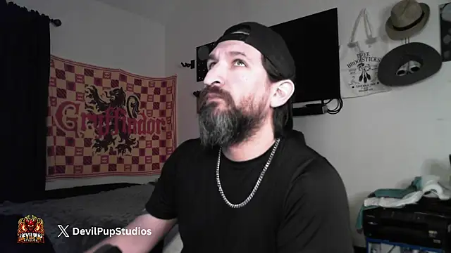 Snapshot of DevilPup75_ chatting on 02-13-26, 03:06 DevilPup75 online show from 02-13-26, 03:06