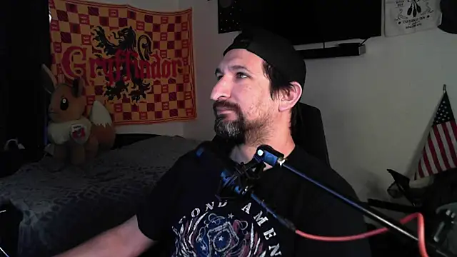 Snapshot of DevilPup75_ chatting on 10-04-25, 03:35 DevilPup75  online show from 10-04-25, 03:35