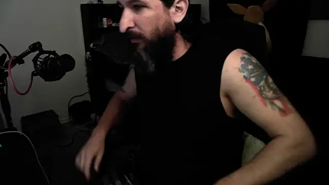 DevilPup75  online show from 04-25-26, 03:20