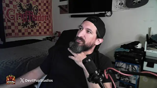 Snapshot of DevilPup75_ chatting on 02-08-26, 04:54 DevilPup75 online show from 02-08-26, 04:54