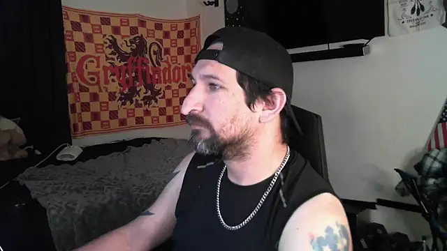 Snapshot of DevilPup75_ chatting on 10-11-25, 12:33 DevilPup75  online show from 10-11-25, 12:33