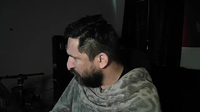 DevilPup75  online show from 06-24-26, 06:17