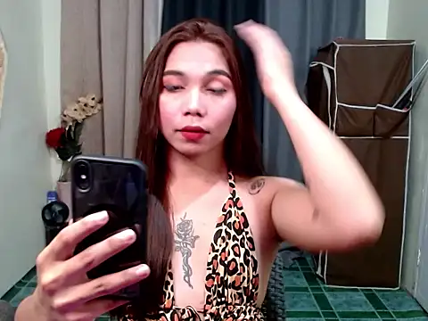 Snapshot of Urslut_zamara chatting on 09-25-25, 08:31 Urslut zamara online show from 09-25-25, 08:31