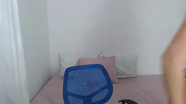 Tiiana online show from 09-19-25, 12:42